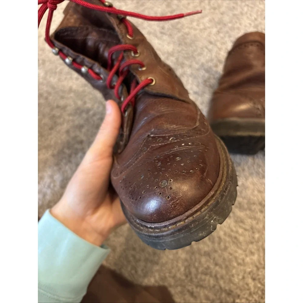 Allen Edmonds 'Long Branch' Brown Wingtip Ankle Boots USA Vibram 6021 Size 10.5